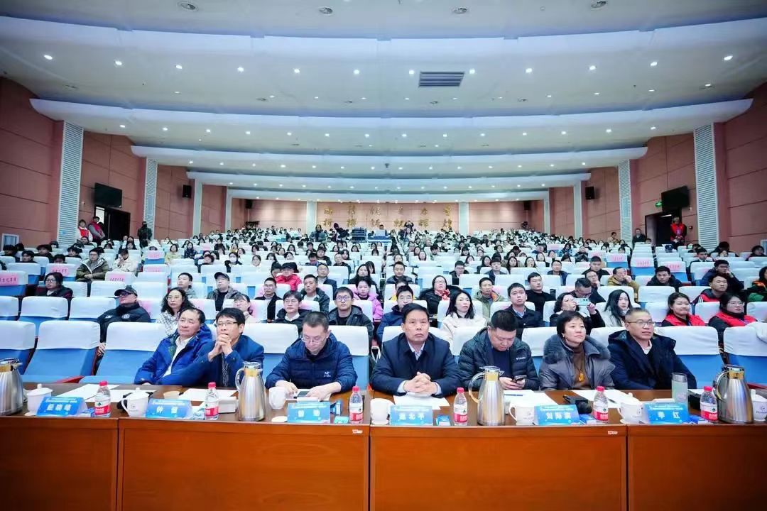 5c60d0d8199af0fc3c56745377e6ca6